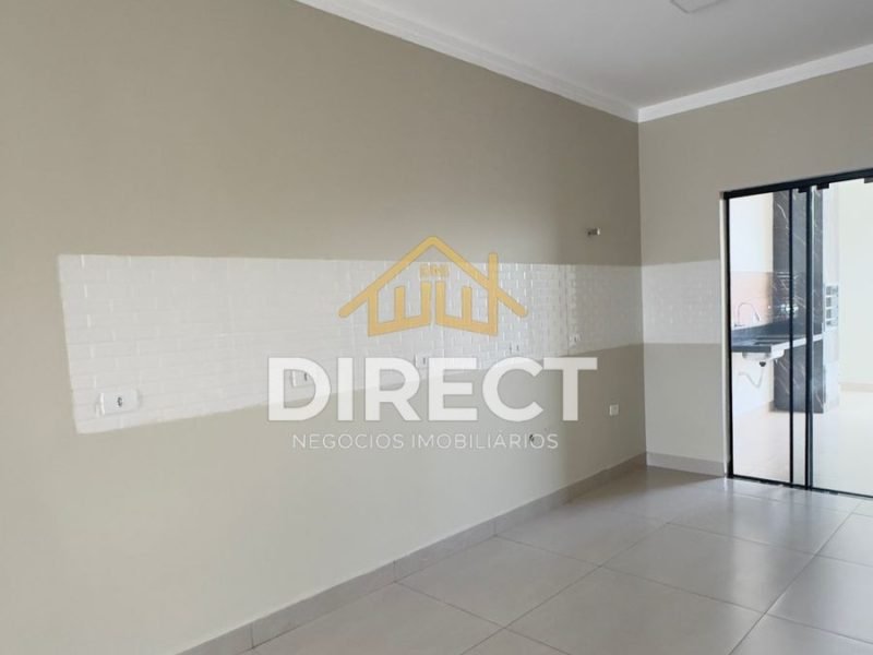 2a64854d-62dd-4800-89e4-12e0946d397c