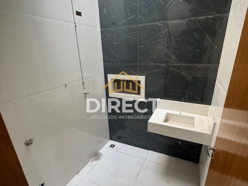 5f8722b2-8c91-4b23-8198-f5f17399223c