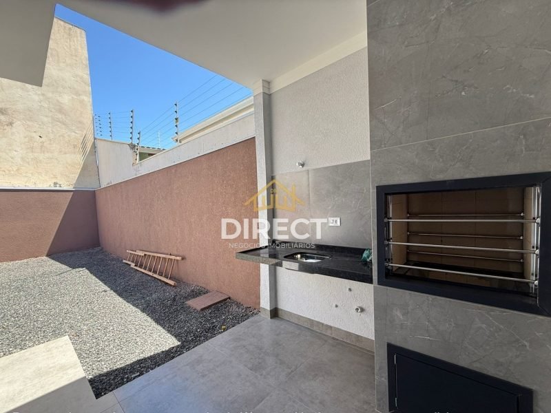 8b4400f2-4f56-4d7b-9672-a0d42a70e042