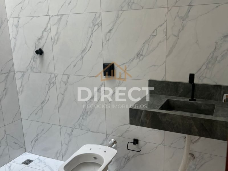 WhatsApp Image 2025-10-27 at 11.08.53 (1)