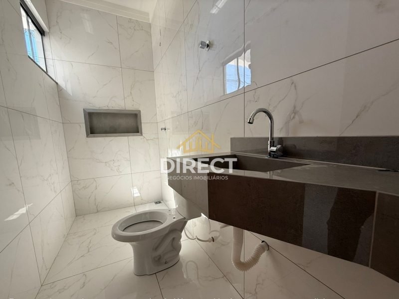 a7662e7f-9e34-4de3-9db7-7c57b98440e5