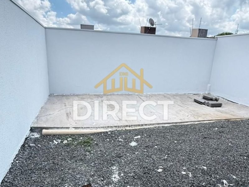 c8a8c60b-f056-4d44-b701-cc3fe05d4a1f