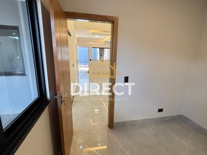 e2b02dcc-0758-4433-b660-8edfd70c2b07