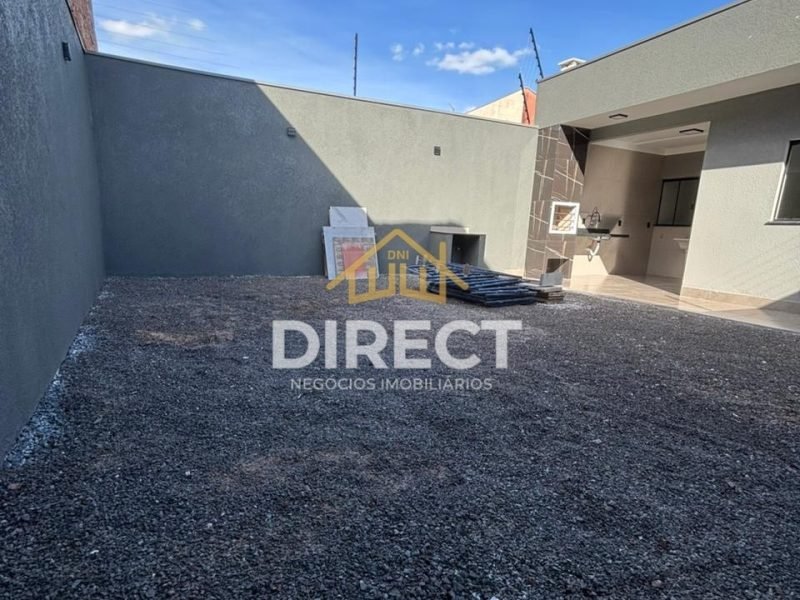 e457fb4e-94e7-4b75-a58a-aadf0a906d21