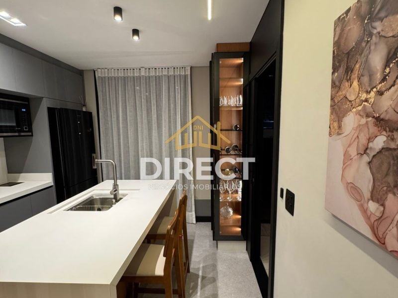 efb44292-98a1-487f-a1f0-be3f87b2e301