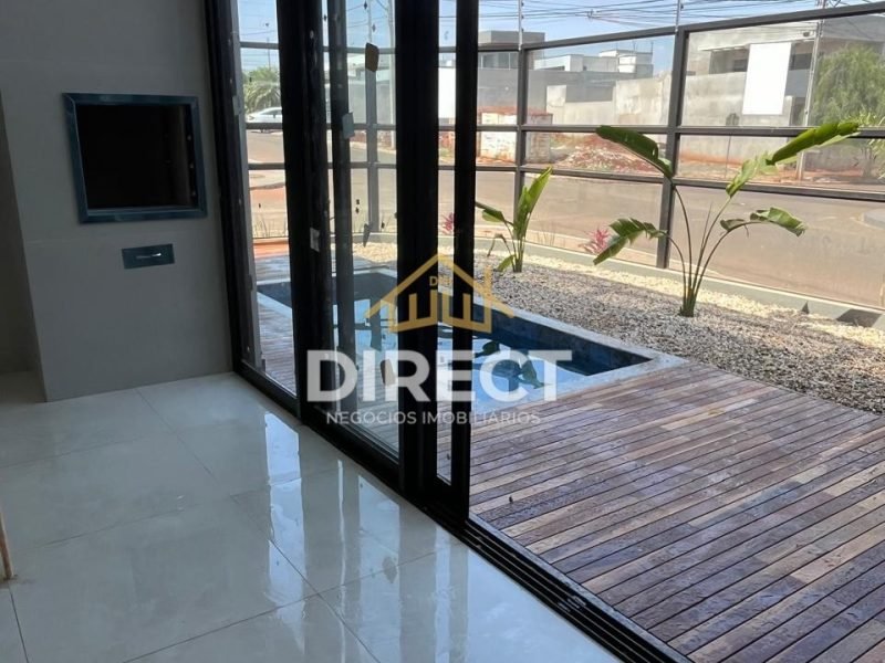 f2245134-8d44-4d44-9612-b8bf22ddbddb