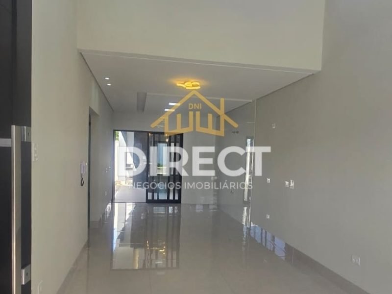 f6dc4670-b268-4204-be8a-b879cccf548c