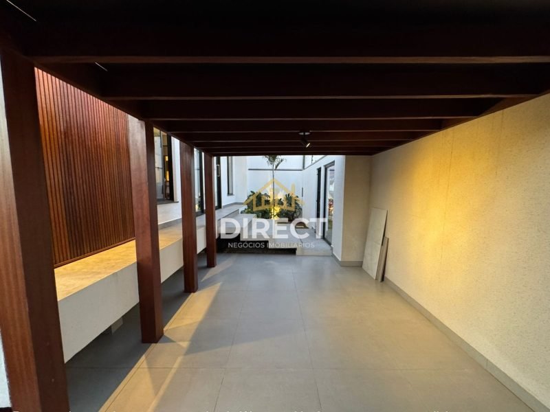 ff7b3d21-a52d-4e1b-b582-072c656e79bc